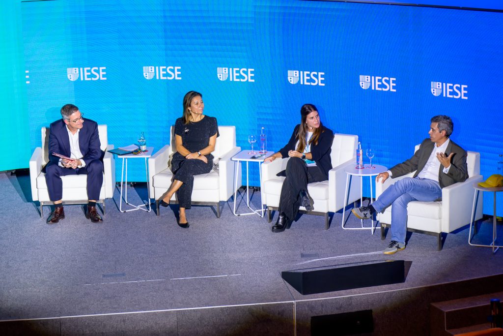 iese-gar-Cs5EiBsS